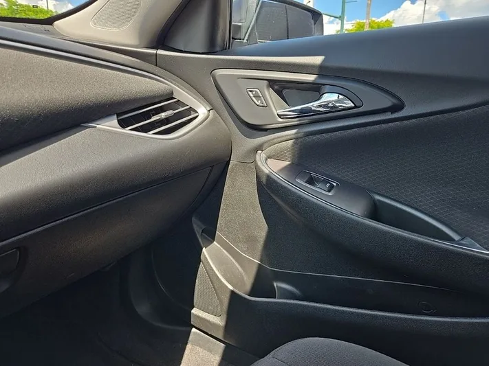 2022 Chevrolet Malibu - view 20