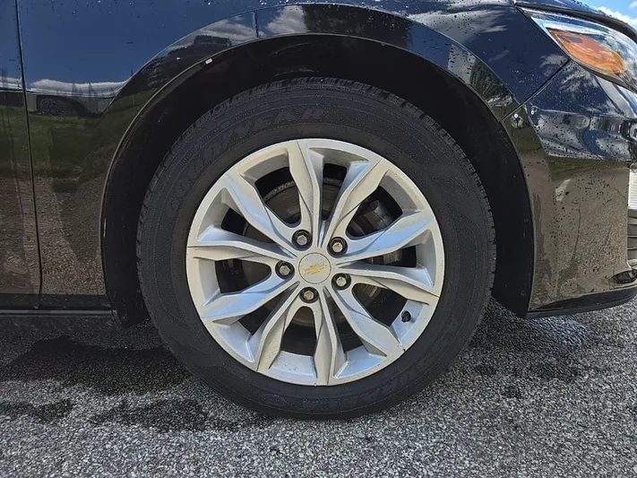 2022 Chevrolet Malibu - view 31