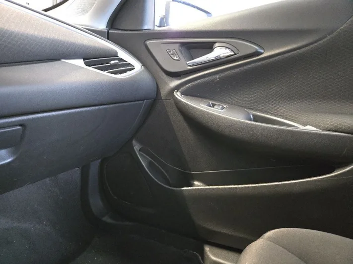 2023 Chevrolet Malibu - view 23