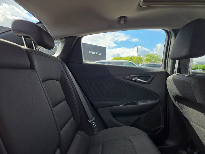 2023 Chevrolet Malibu - view 33