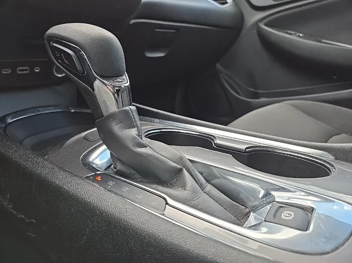 2023 Chevrolet Malibu - view 23