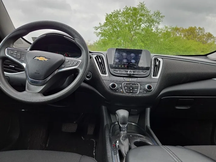 2023 Chevrolet Malibu - view 24