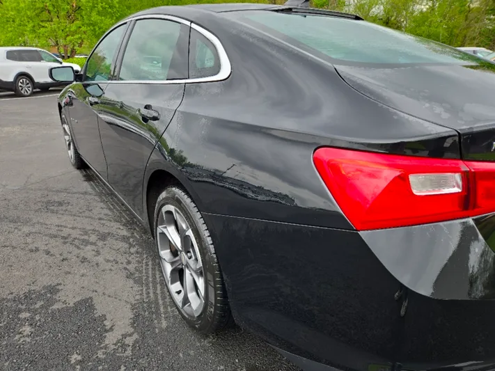 2023 Chevrolet Malibu - view 28