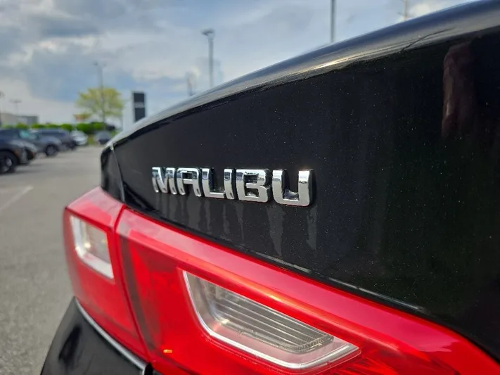 2023 Chevrolet Malibu - view 27