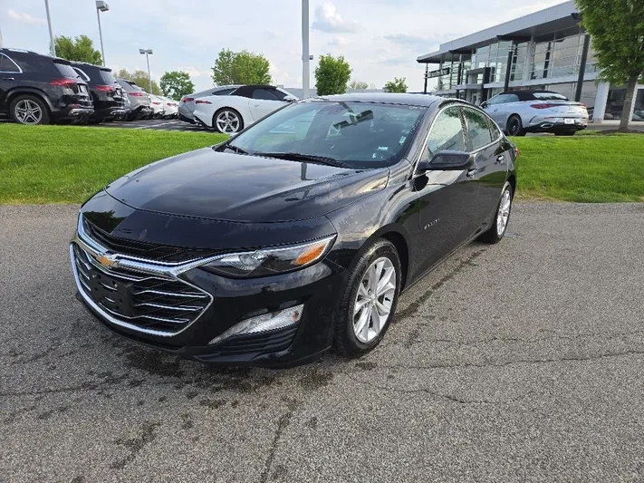 2023 Chevrolet Malibu - view 7