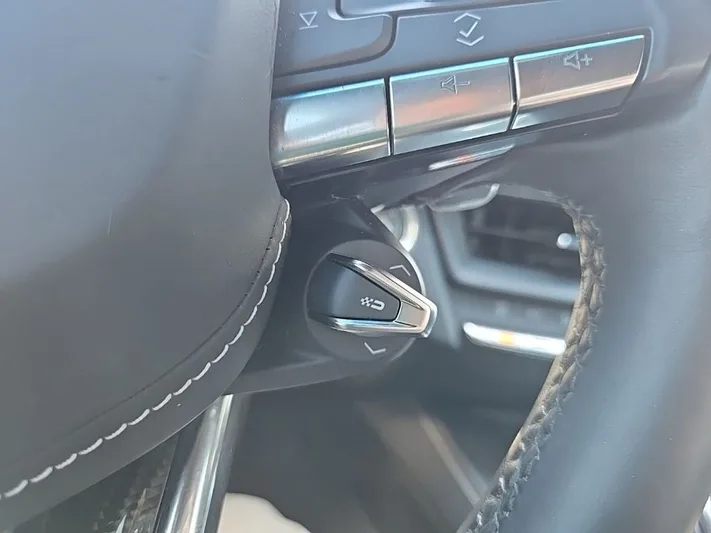 2023 Cadillac CT4 - view 21