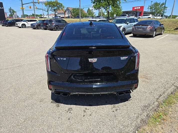 2023 Cadillac CT4 - view 4