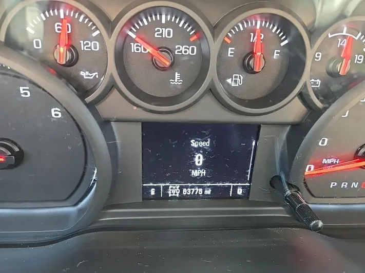 2020 Chevrolet Silverado - view 18