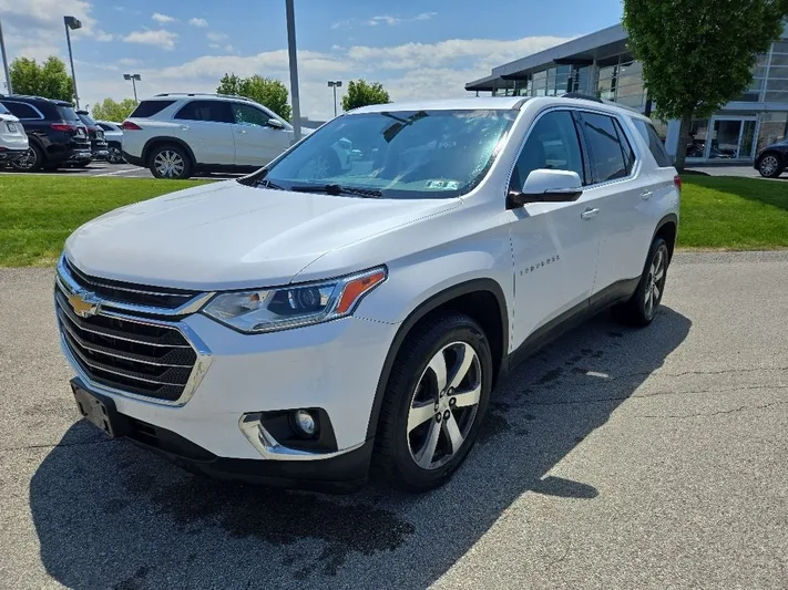 2018 Chevrolet Traverse - view 11