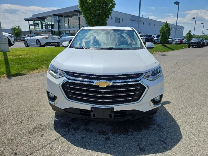 2018 Chevrolet Traverse - view 12