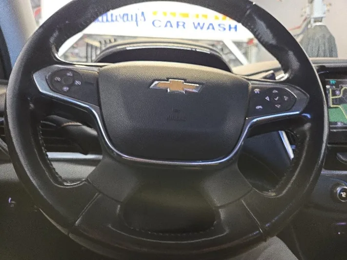 2018 Chevrolet Traverse - view 19