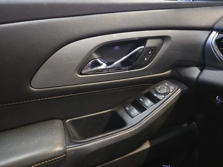 2018 Chevrolet Traverse - view 23