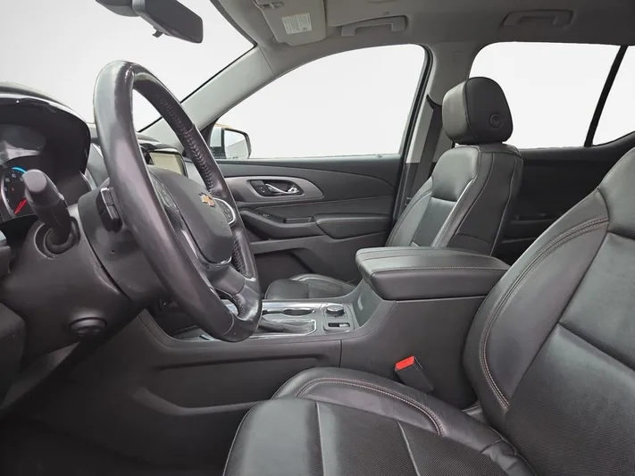 2018 Chevrolet Traverse - view 12
