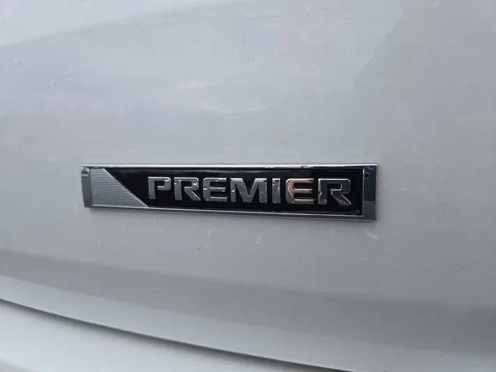 2018 Chevrolet Traverse - view 27