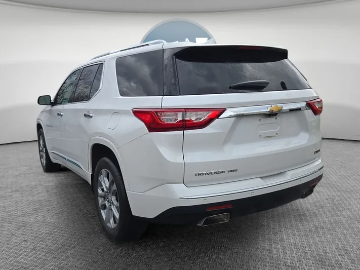 2018 Chevrolet Traverse - view 6