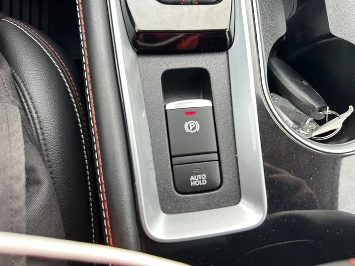 2023 Nissan Altima - view 31