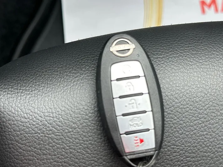2023 Nissan Altima - view 32