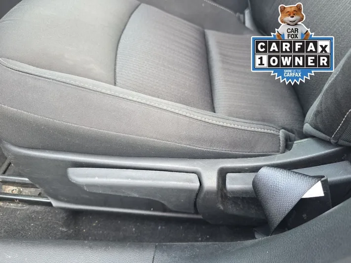 2023 Nissan Altima - view 13