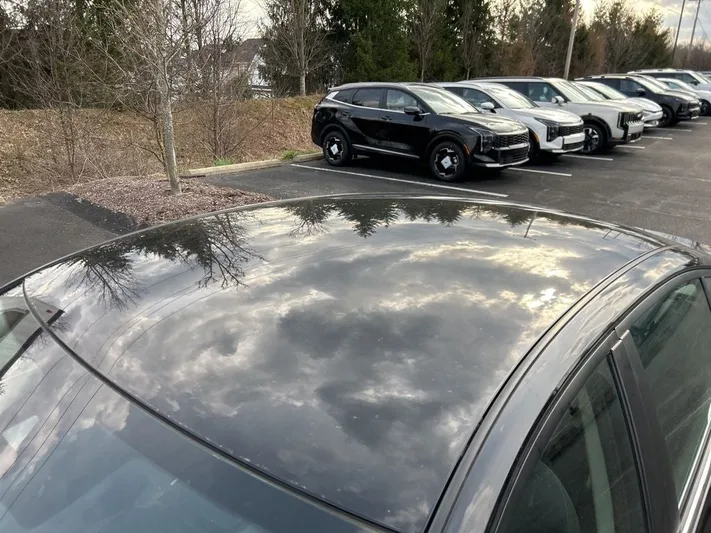 2022 Nissan Altima - view 13