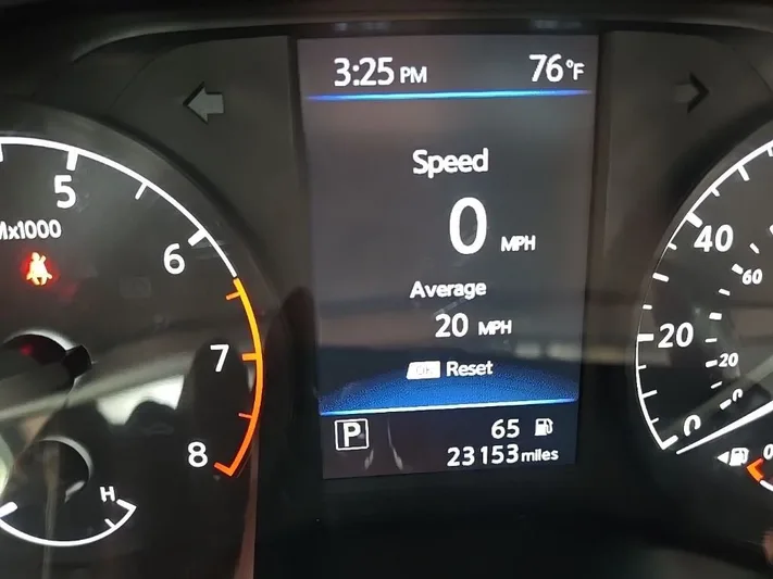 2022 Nissan Altima - view 20