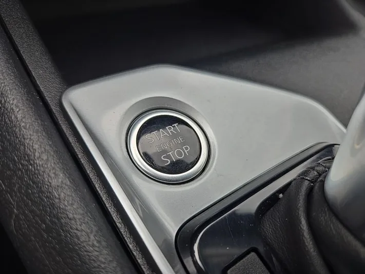 2022 Nissan Altima - view 30