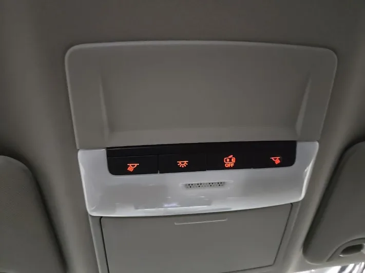 2024 Nissan Altima - view 25