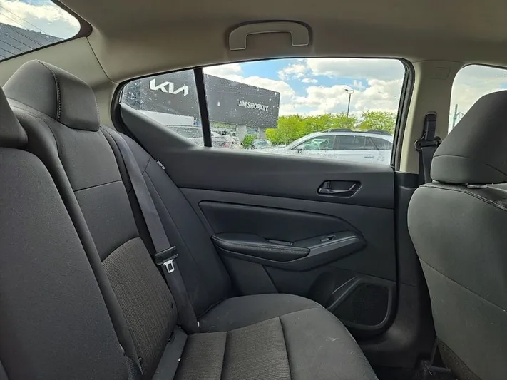 2024 Nissan Altima - view 35