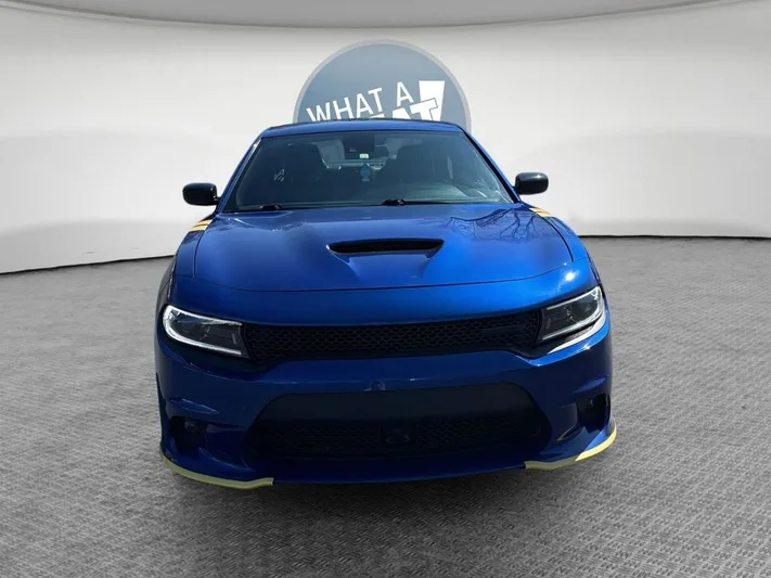 2022 Dodge Charger - view 2