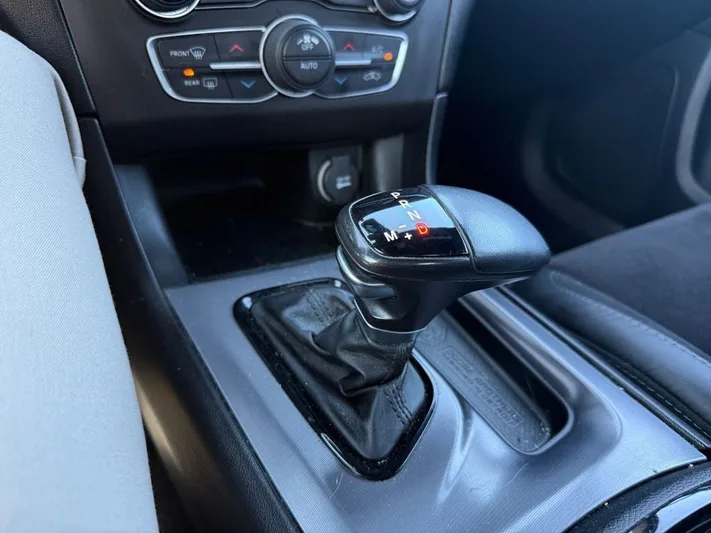 2022 Dodge Charger - view 27