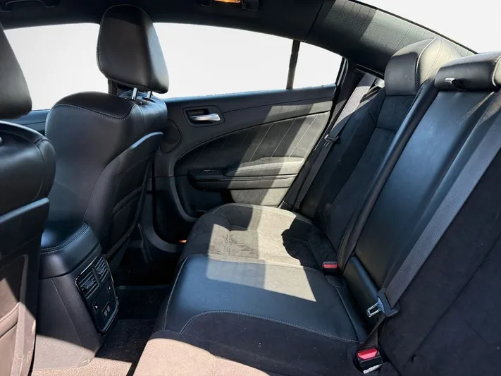 2022 Dodge Charger - view 31