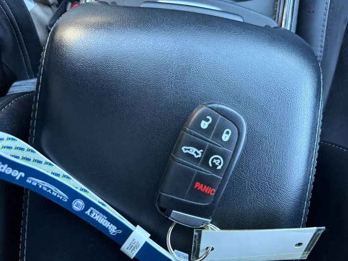 2022 Dodge Charger - view 34