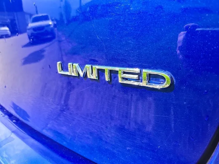 2020 Chrysler Pacifica - view 11