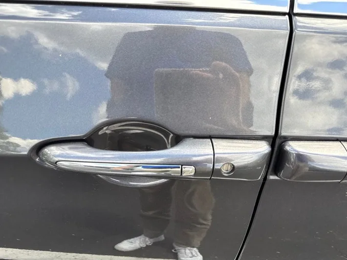 2018 Chrysler Pacifica - view 14