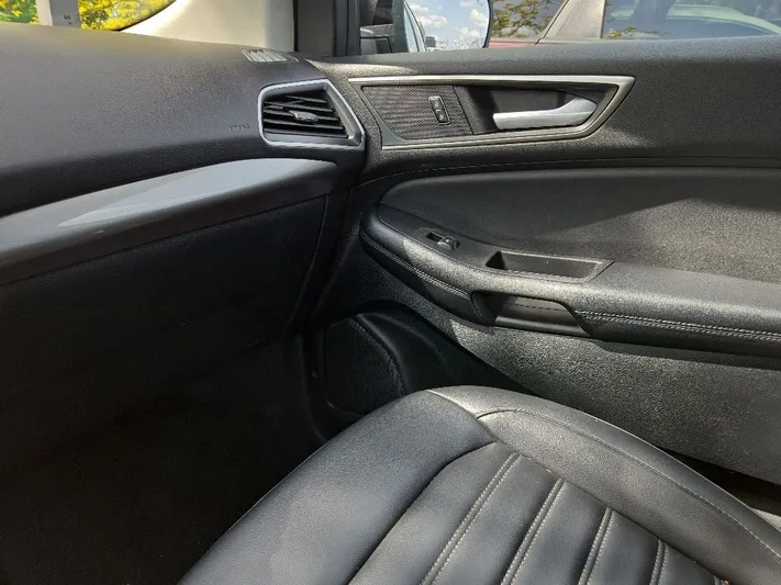 2024 Ford Edge - view 21
