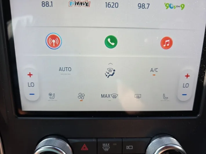 2023 Ford Edge - view 28