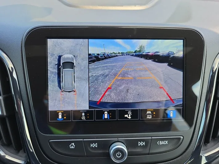 2022 Chevrolet Equinox - view 18