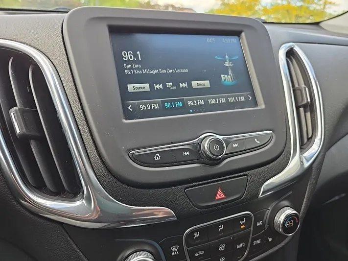 2018 Chevrolet Equinox - view 17