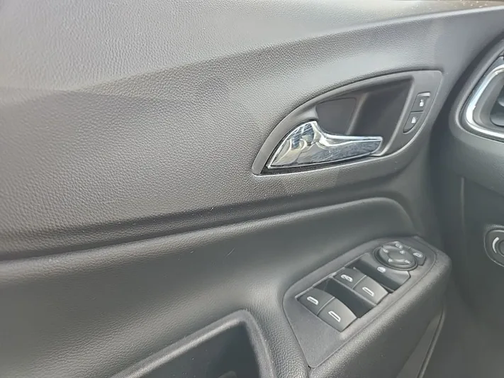 2018 Chevrolet Equinox - view 29