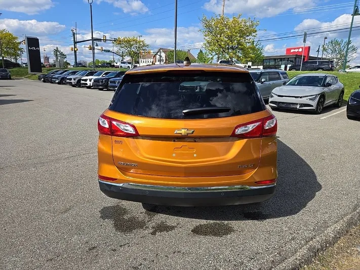2018 Chevrolet Equinox - view 4