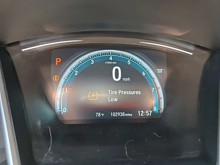 2016 Honda Civic - view 19