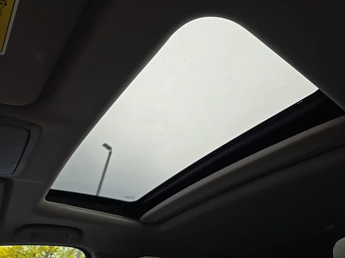 2017 Honda CR-V - view 10