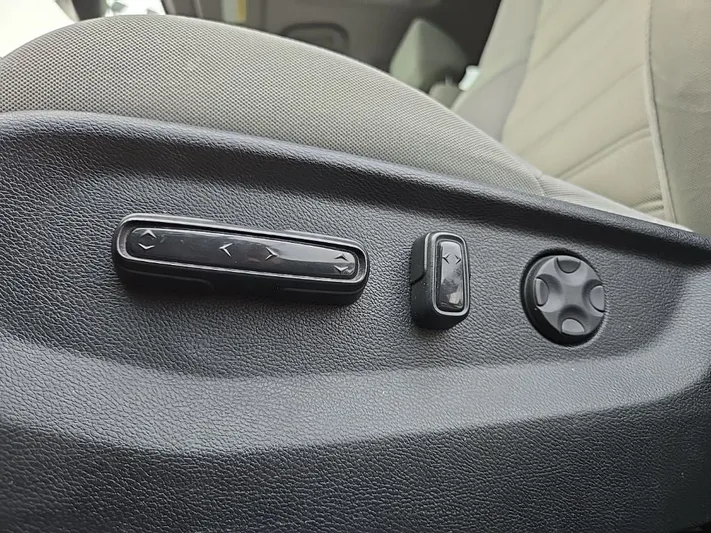 2017 Honda CR-V - view 28
