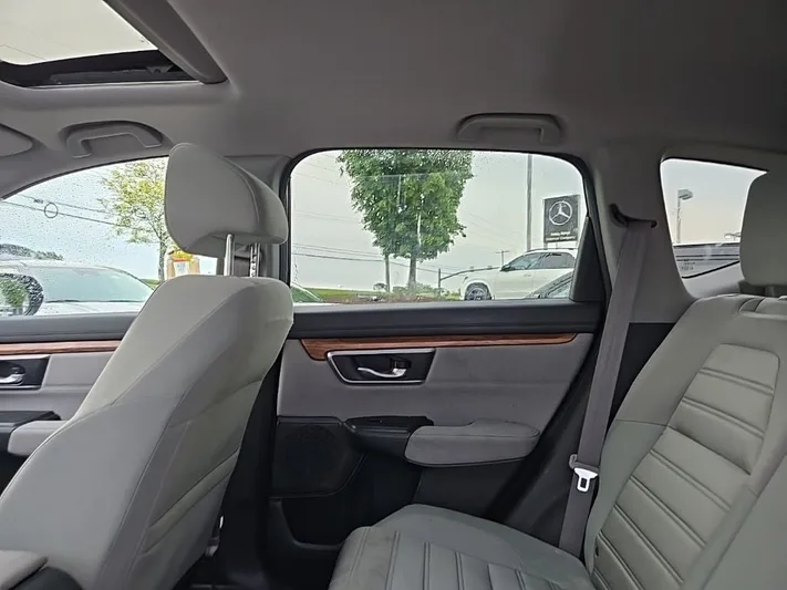 2017 Honda CR-V - view 30