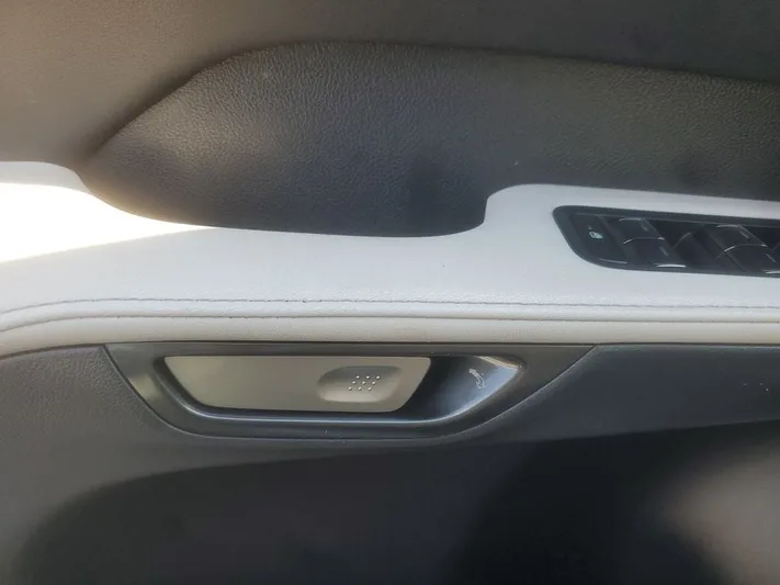 2023 Lexus RX - view 37