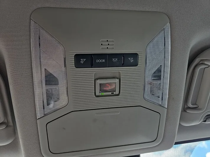 2024 Toyota RAV4 - view 28