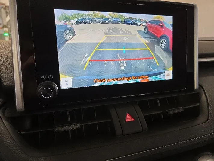 2024 Toyota RAV4 - view 18