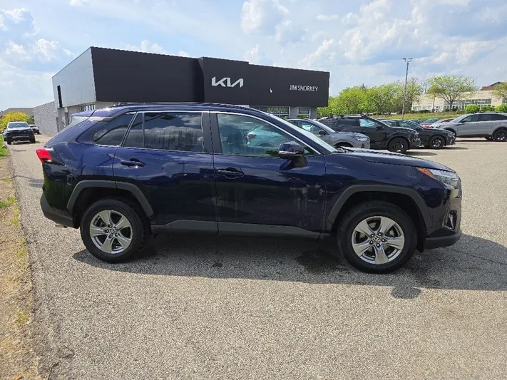 2024 Toyota RAV4 - view 2