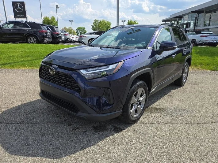 2024 Toyota RAV4 - view 6