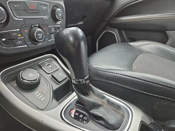 2019 Jeep Compass - view 22