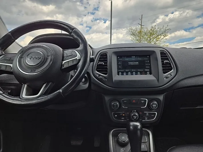 2019 Jeep Compass - view 26